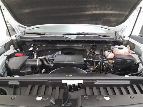 Used 2025 Chevrolet Silverado 2500 W/T w/ WT Convenience Package image 11