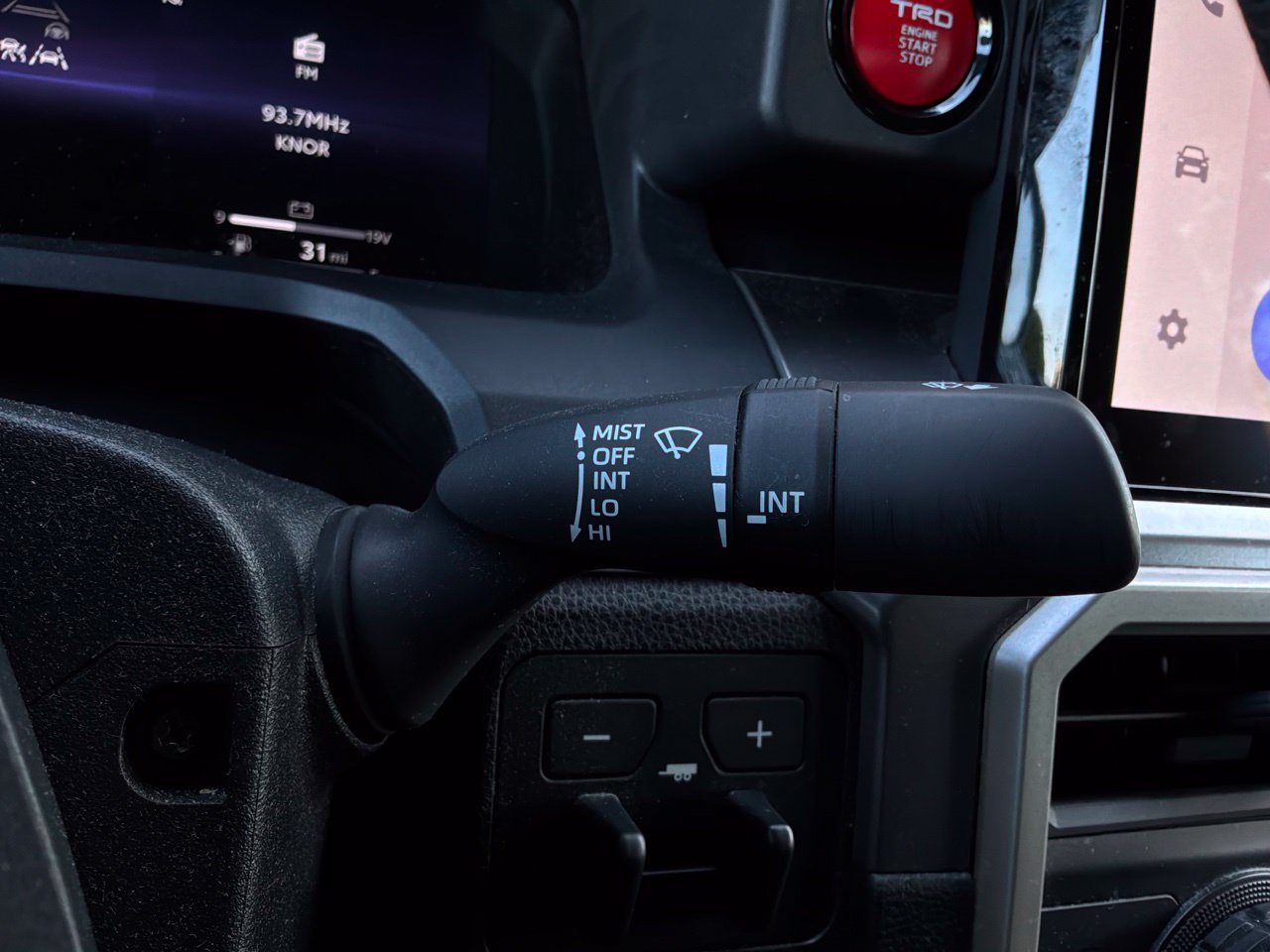 Used 2024 Toyota Tacoma TRD Off-Road w/ TRD Off Road Premium Package AWD/4WD image 56