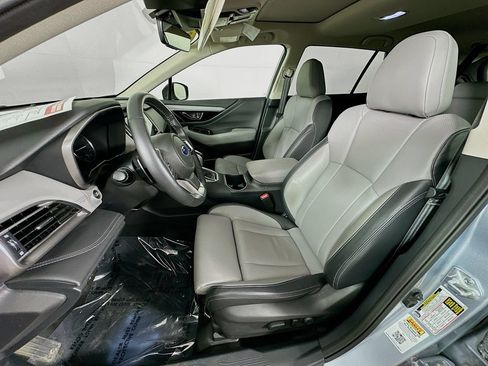 Used 2023 Subaru Outback Limited AWD/4WD image 29
