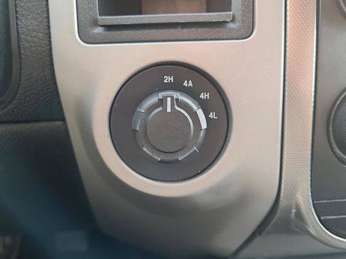 Used 2017 Ford Expedition EL XLT image 23