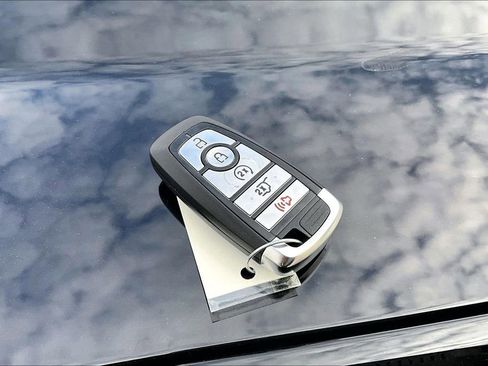 Certified 2025 Ford Expedition Max Active image 12