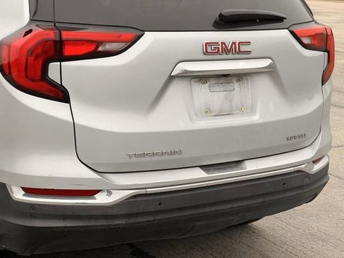 Used 2018 GMC Terrain SLT w/ Preferred Package image 7
