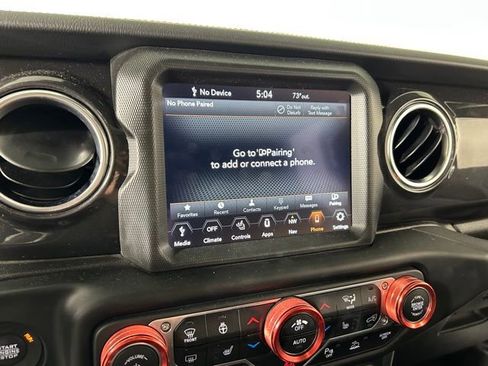 Used 2021 Jeep Wrangler Unlimited Sahara AWD/4WD image 27