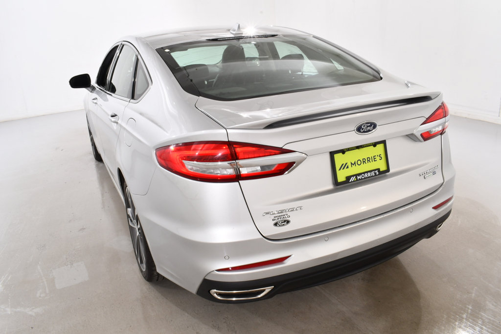 Used 2019 Ford Fusion Titanium AWD/4WD image 14
