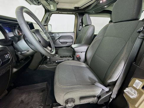 Used 2025 Jeep Wrangler Sport image 20