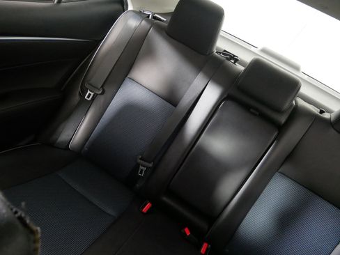 Used 2016 Toyota Corolla S FWD image 12
