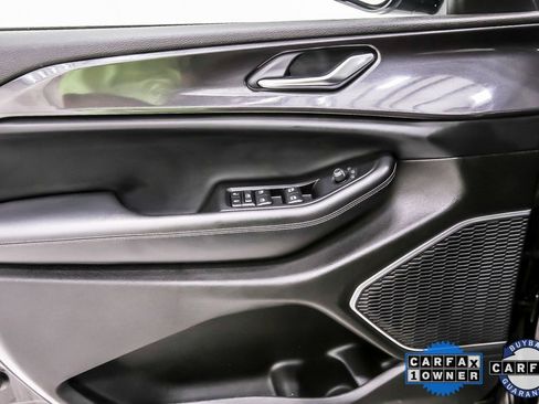 Used 2022 Jeep Grand Cherokee L Laredo image 24