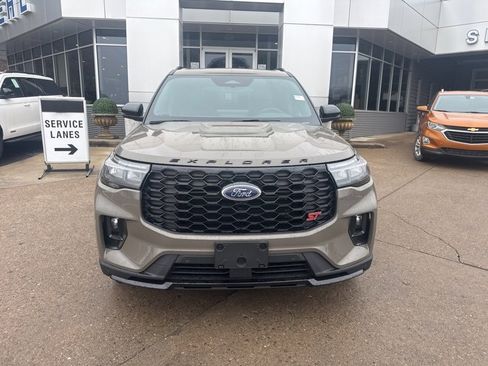 New 2026 Ford Explorer ST w/ Sun And Sound Package image 2