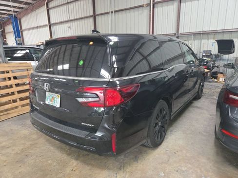 Used 2025 Honda Odyssey Sport-L image 9