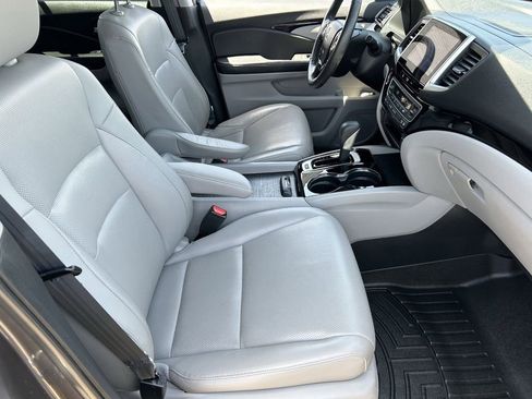 Used 2018 Honda Ridgeline RTL-E image 11