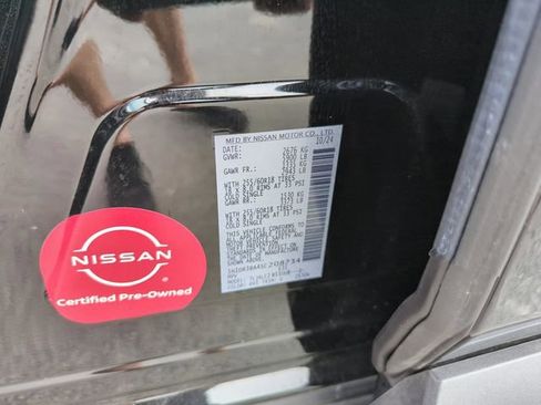 Certified 2025 Nissan Pathfinder SV image 49