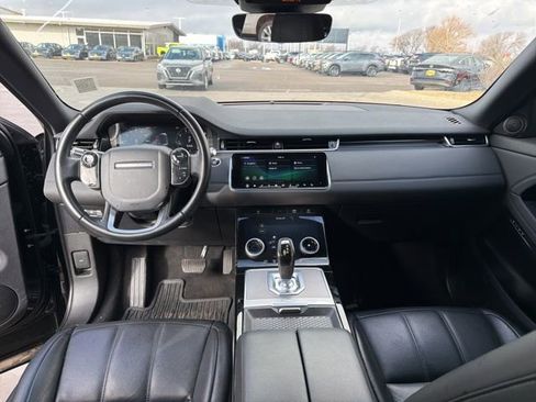 Used 2020 Land Rover Range Rover Evoque SE image 19