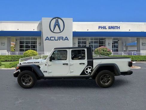 Used 2021 Jeep Gladiator Rubicon AWD/4WD image 2