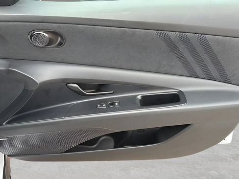 Used 2025 Hyundai Elantra N FWD image 11