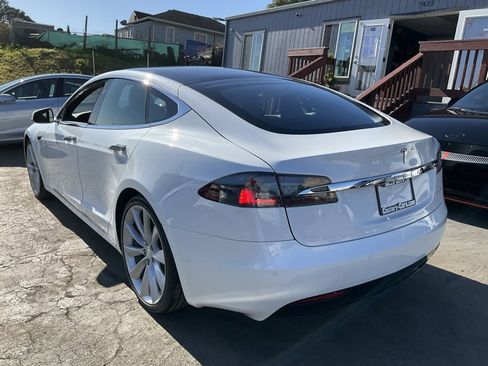 Used 2021 Tesla Model S Long Range Plus image 88