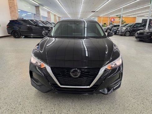 Used 2022 Nissan Sentra SV w/ All-Weather Package FWD image 2