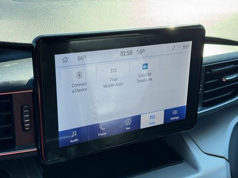 Certified 2022 Ford Explorer XLT w/ Equipment Group 202A image 28