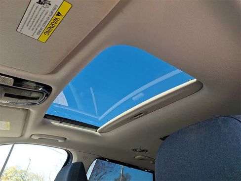 Used 2022 Hyundai Palisade SEL w/ Convenience Package image 14