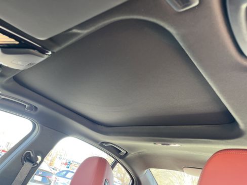 New 2026 BMW 330i Sedan w/ M Sport Package image 18