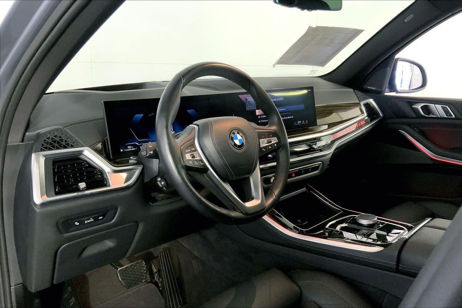 Used 2025 BMW X5 xDrive40i AWD/4WD image 14