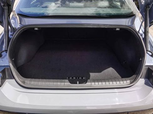 Used 2023 Hyundai Ioniq 6 SEL RWD image 26