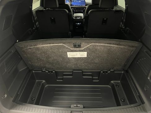 New 2026 Chevrolet Traverse LT image 42