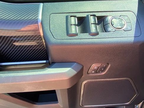Used 2020 Ford F150 Raptor w/ Equipment Group 802A Luxury AWD/4WD image 18