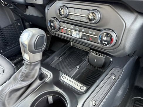 New 2025 Ford Bronco Big Bend image 23