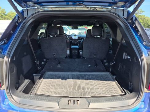Used 2023 Ford Explorer ST-Line w/ Class IV Trailer Tow Package AWD/4WD image 25