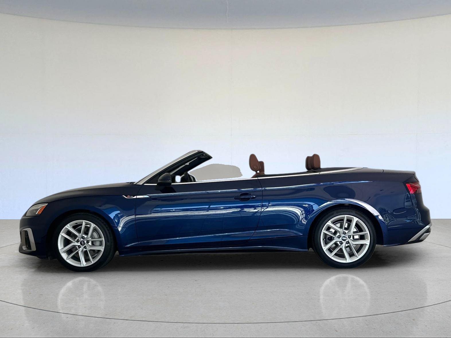 Used 2023 Audi A5 2.0T Premium w/ Convenience Package AWD/4WD image 3