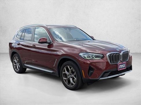 Used 2024 BMW X3 xDrive30i w/ Premium Package AWD/4WD image 3