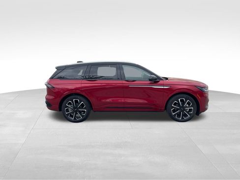 New 2026 Lincoln Nautilus Reserve AWD/4WD image 6