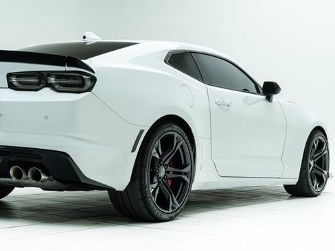 Used 2023 Chevrolet Camaro SS image 13