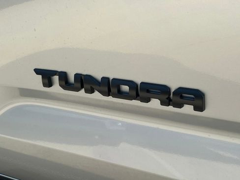 New 2026 Toyota Tundra Limited AWD/4WD image 17