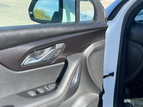 Used 2021 Chevrolet Blazer RS image 18