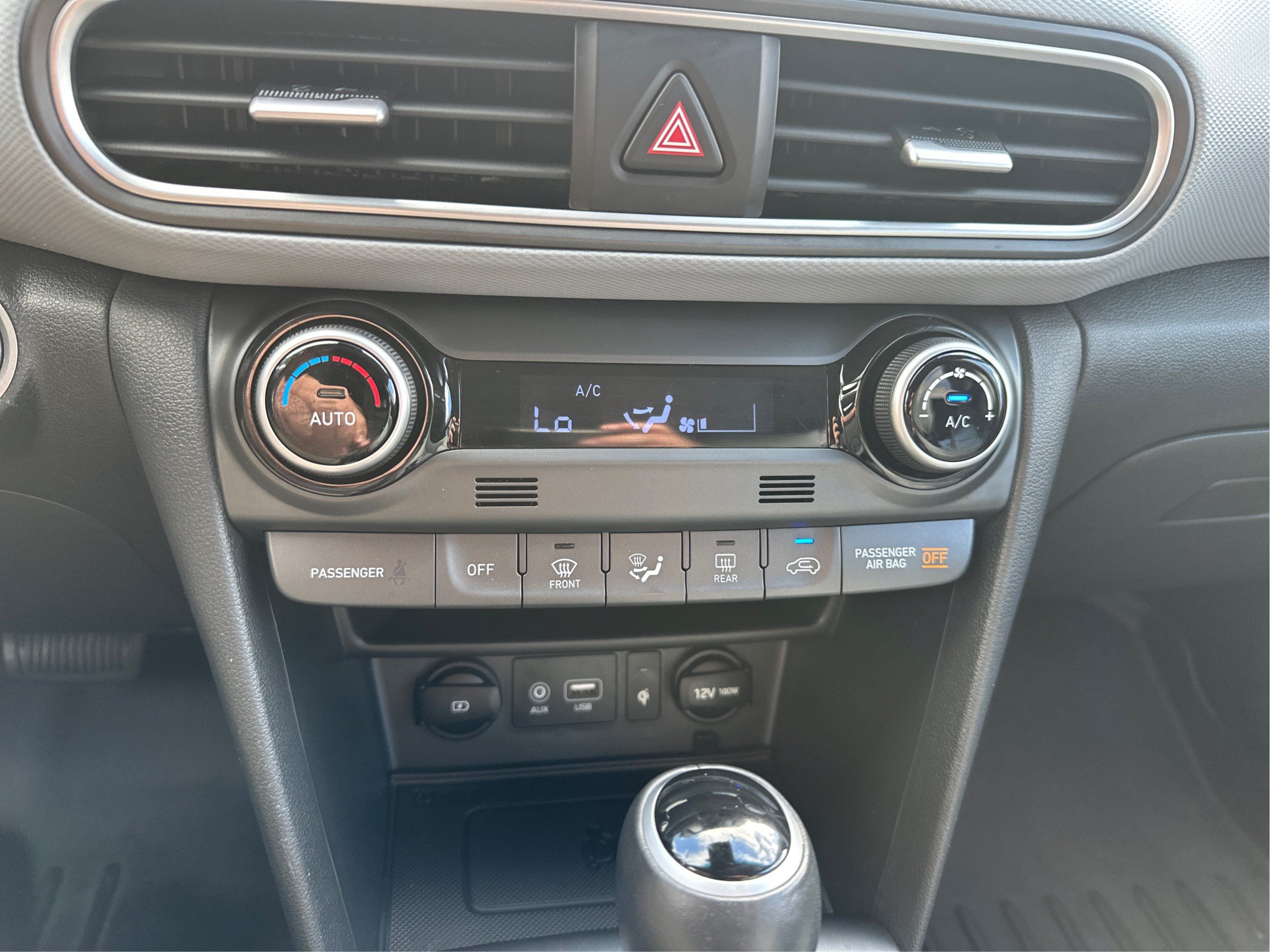 Used 2019 Hyundai Kona Ultimate AWD/4WD image 31