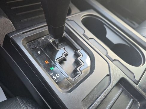 Used 2020 Toyota Tundra Limited image 28