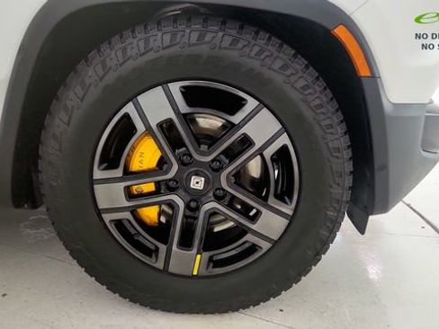Used 2024 Rivian R1S Adventure Quad AWD/4WD image 78
