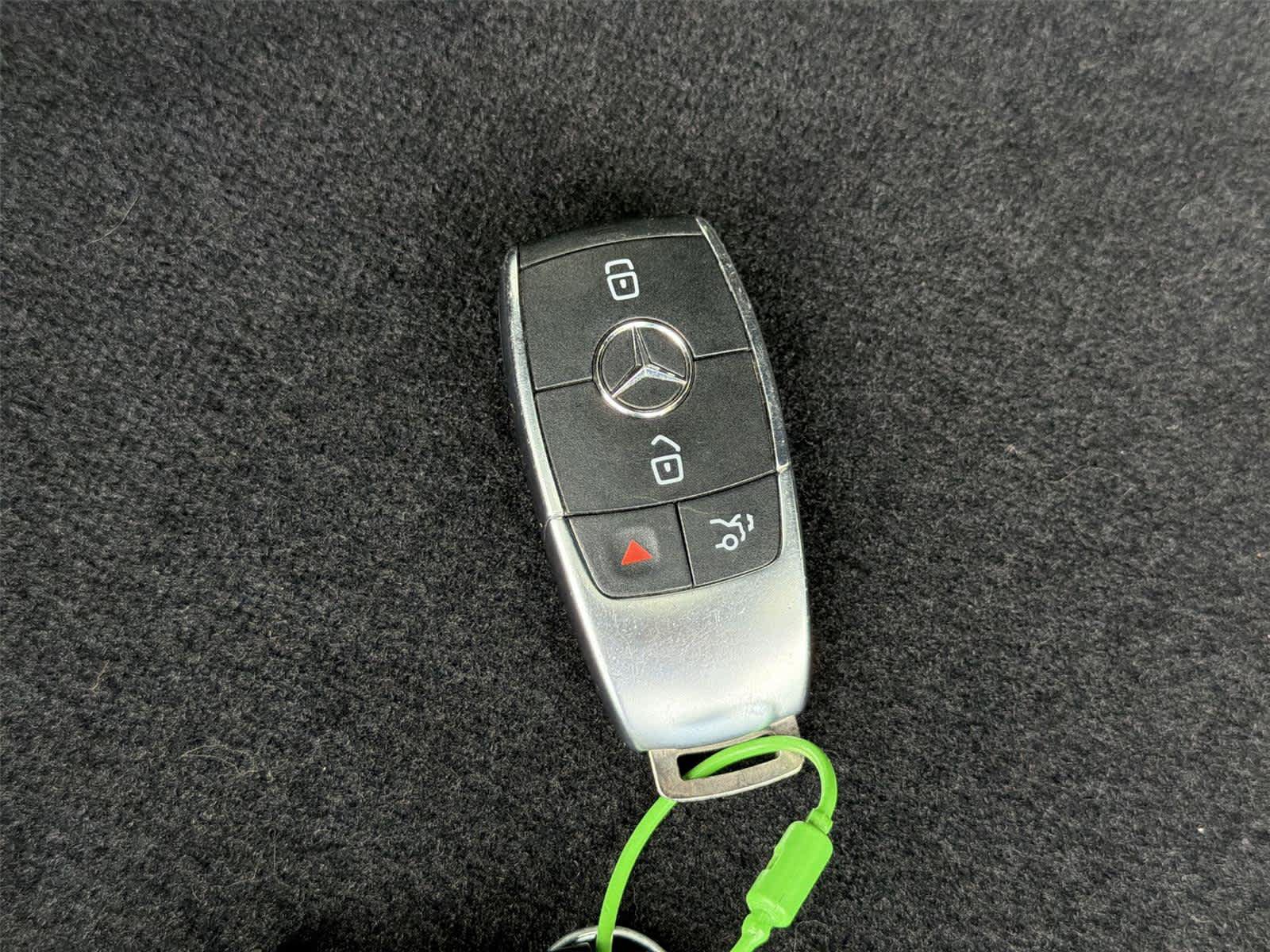 Used 2024 Mercedes-Benz GLB 250 image 21