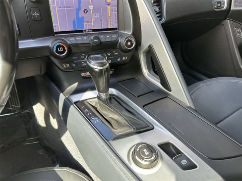 Used 2017 Chevrolet Corvette Z06 image 16