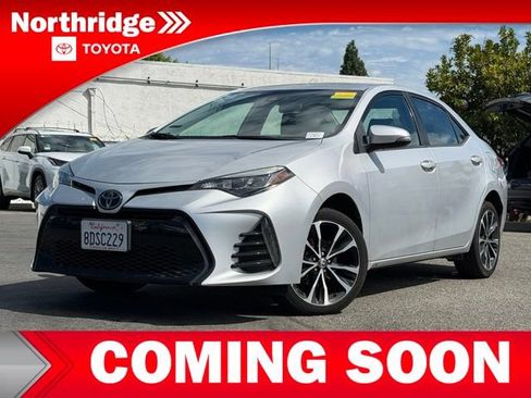 Used 2018 Toyota Corolla SE w/ Carpet Mat Package (TMS) FWD image 3