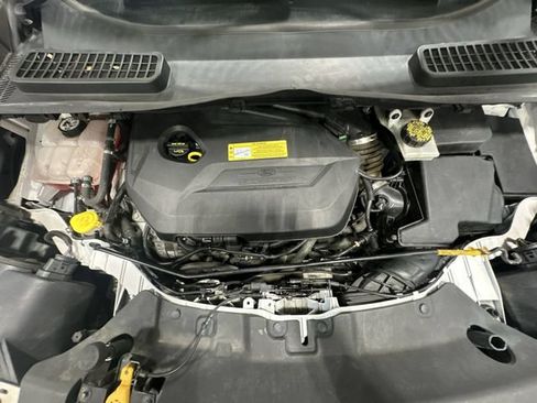 Used 2014 Ford Escape Titanium w/ Equipment Group 401A AWD/4WD image 22