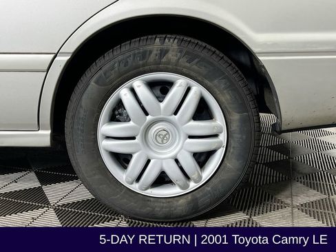Used 2001 Toyota Camry V6 image 31