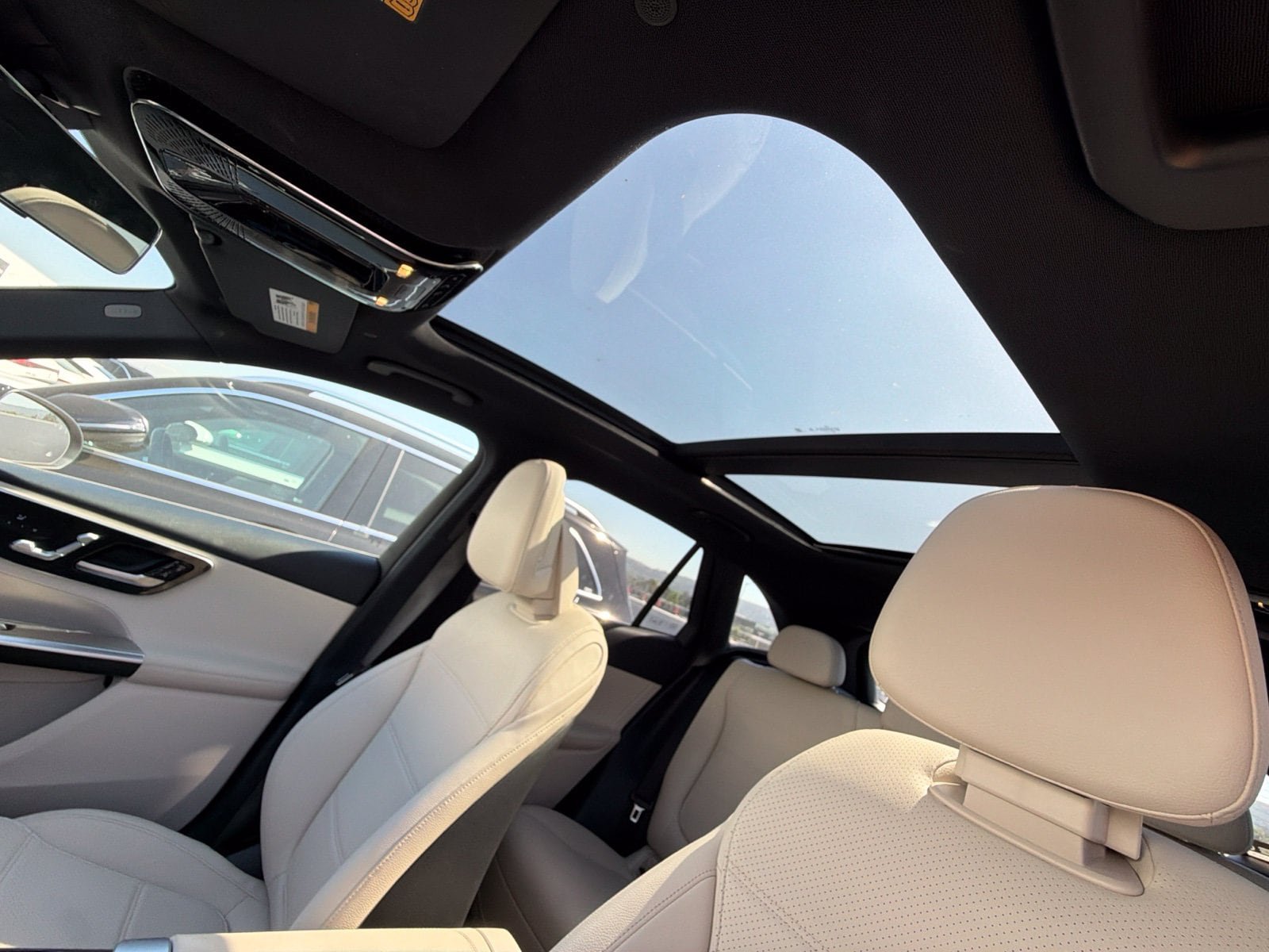 Certified 2026 Mercedes-Benz GLC 300 image 7