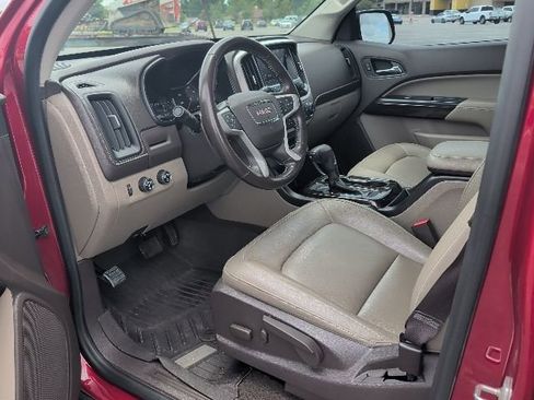 Used 2018 GMC Canyon SLT w/ Driver Alert Package AWD/4WD image 13