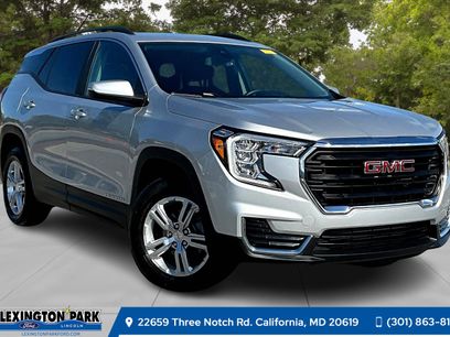 Used 2022 GMC Terrain SLE w/ Driver Convenience Package