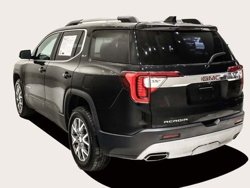 Used 2023 GMC Acadia SLT image 8