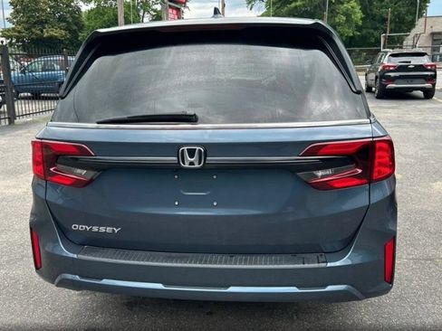 Used 2025 Honda Odyssey EX-L image 8