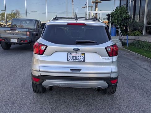 Used 2019 Ford Escape Titanium FWD image 19