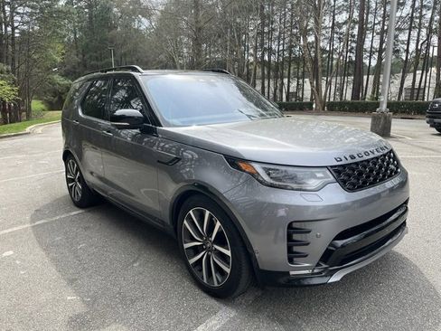 Certified 2022 Land Rover Discovery S R-Dynamic image 2